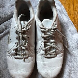 Nike cheer shoes